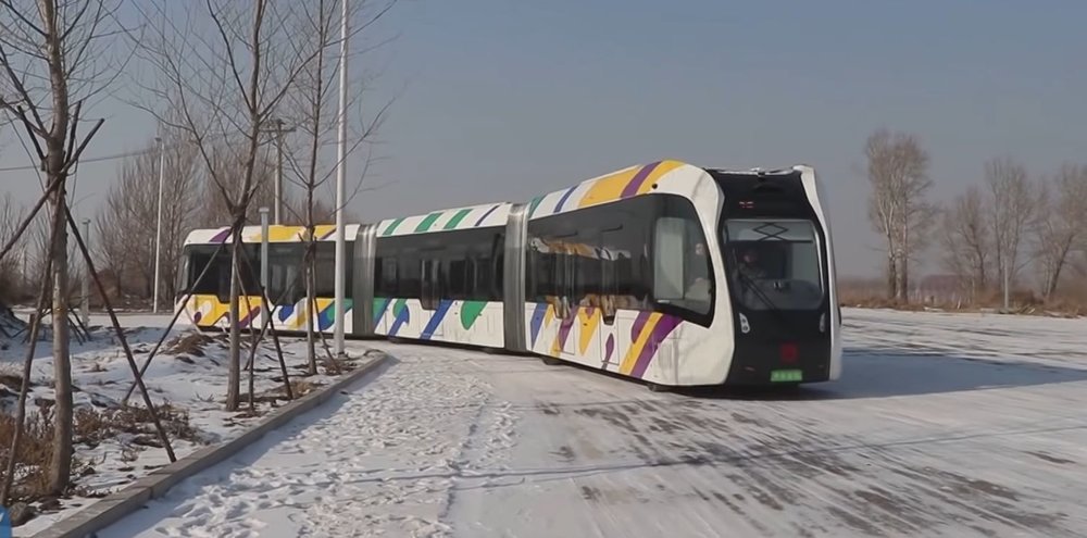 La Chine teste son tramway électrique et autonome sans rails